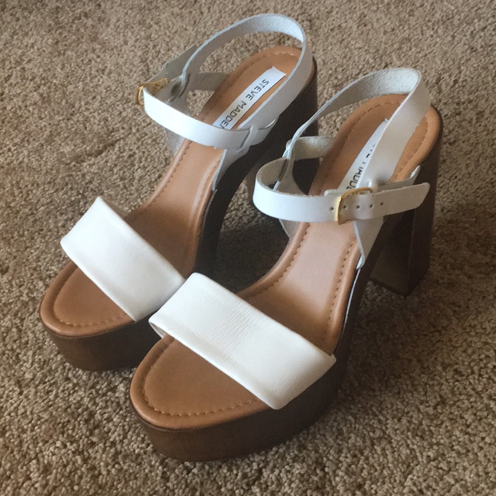 Steve Madden White leather block heels